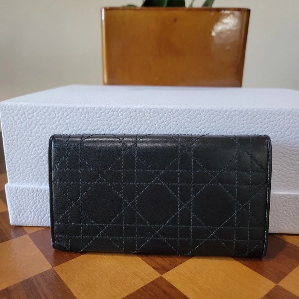 CHRISTIAN DIOR cannage long wallet